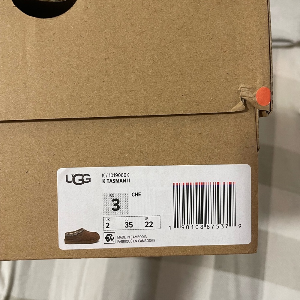 Brown Ugg Tasman in a size 3